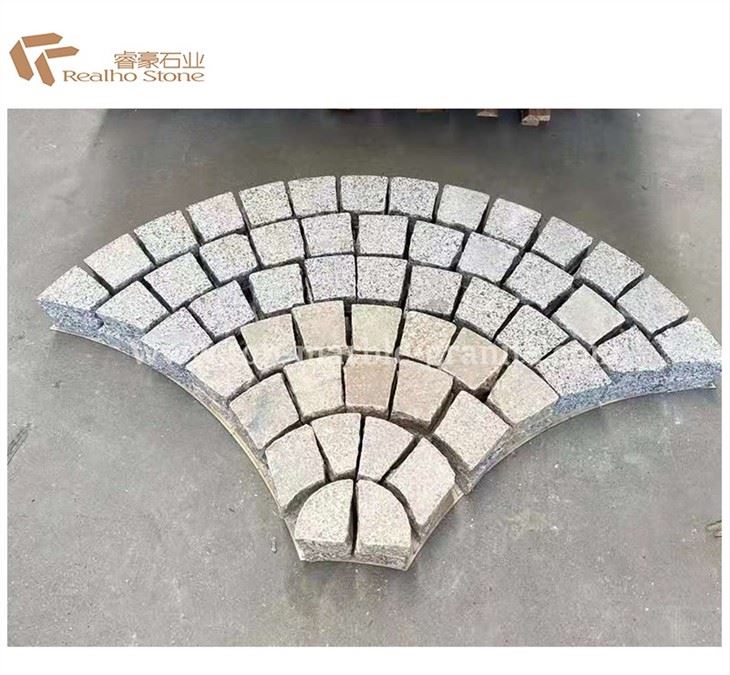 G682 paver